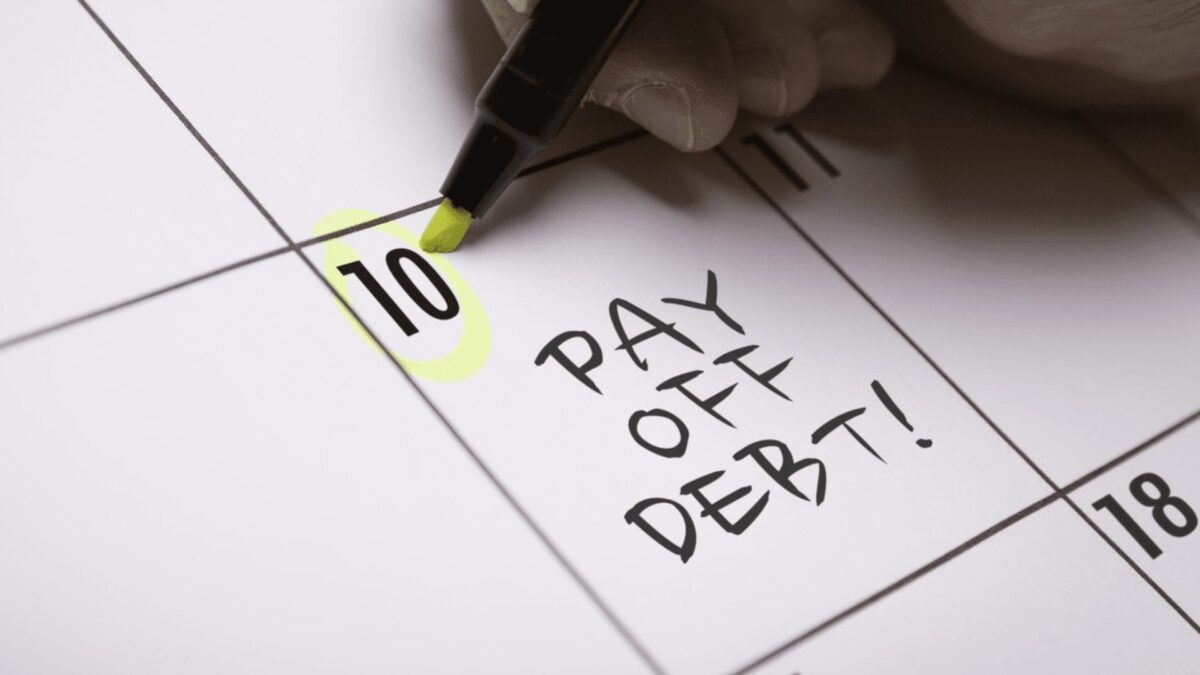 pay off debt circled on calendar