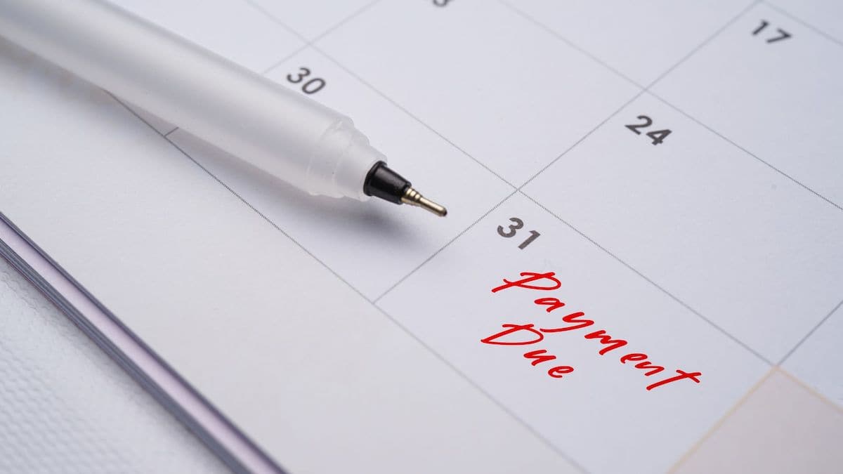 Calendar marked with upcoming payment date | Wise Loan